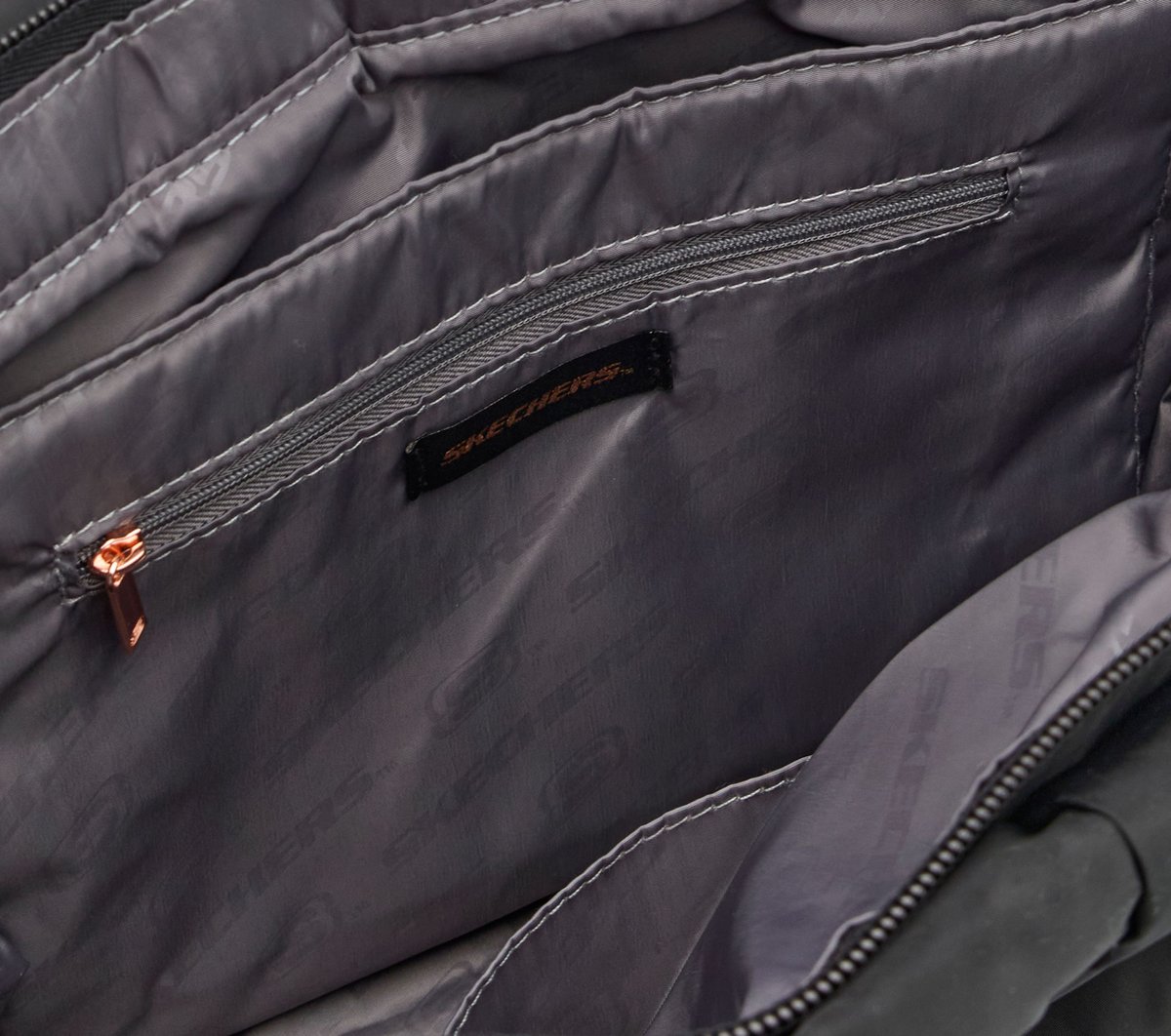 Skechers Recommended | Quilted Checkered Shopper Bag