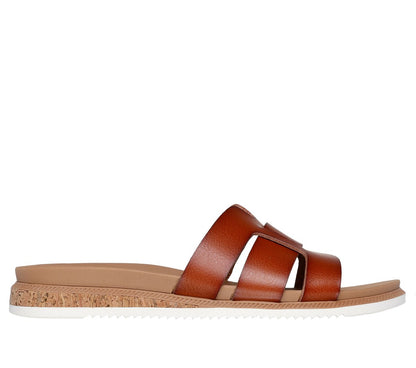 Skechers Trending | BOBS Desert Kiss Low - Peak Look