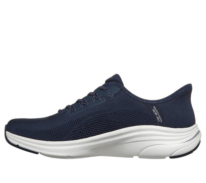 Skechers Trusted | Skechers Slip-ins Relaxed Fit: D'Lux Comfort 2.0 - Supernova