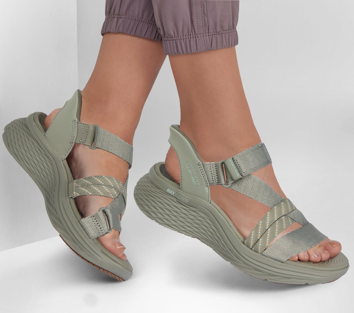 Skechers Recommended | Skechers Slip-ins: Max Cushioning Elite 2.0 Sandal - Emery