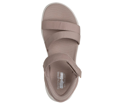 Skechers Everyday | Skechers Slip-ins: GO WALK Glide-Step 2.0 Sandal - Ella