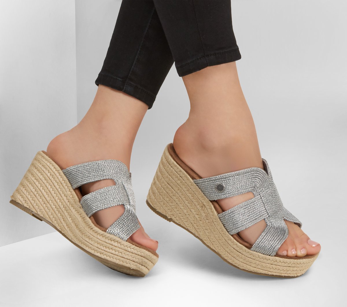 Skechers Exclusive | Martha Stewart: Iris - Unstoppable