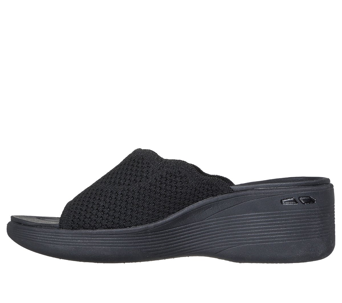 Skechers Featured | Pier-Lite - Classic Elegance