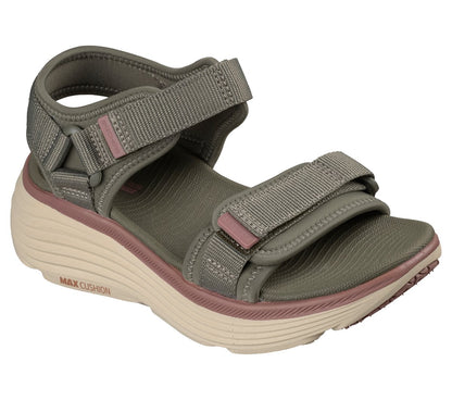 Skechers Recommended | Max Cushioning Endeavour Sandal - Miranda