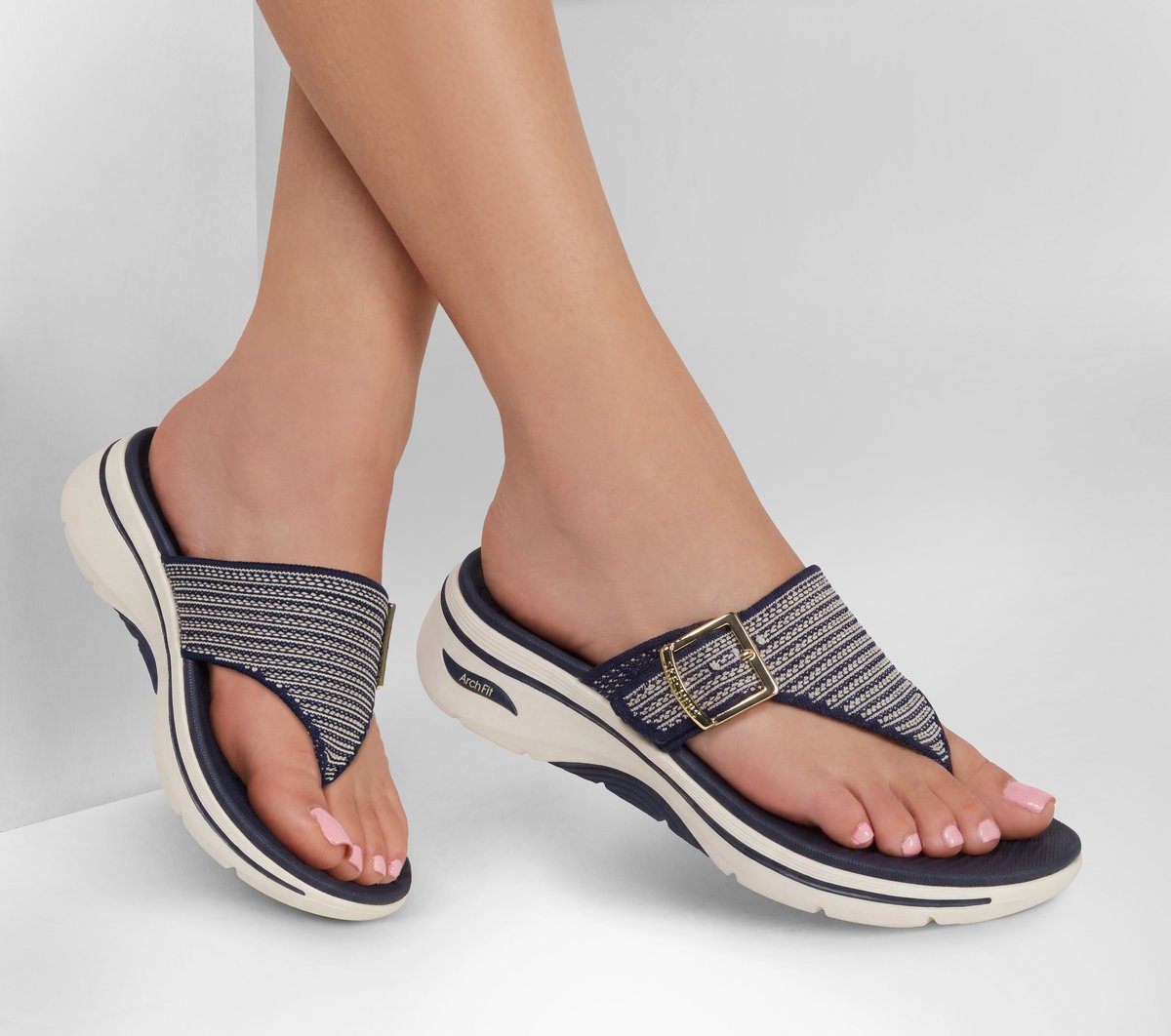 Skechers Trusted | GO WALK Arch Fit 2.0 Sandal - Resort Day