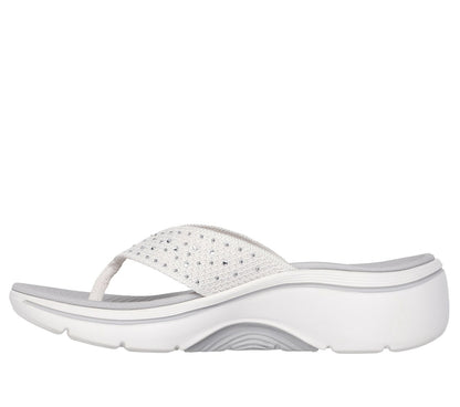 Skechers New | GO WALK Arch Fit 2.0 Sandal - Claire