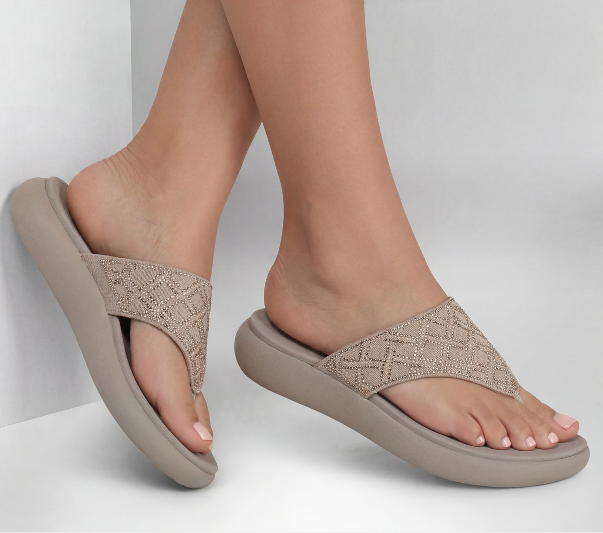 Skechers Premium | Relaxed Fit: Asana Luxe - Keep Dazzling