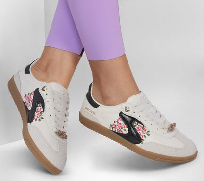 Skechers Deals | Hotshot - Fiercely Floral