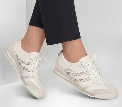 Skechers Featured | Topnotch - Hint of Floral