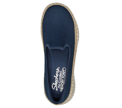 Skechers Featured | Wilshire Blvd - Be My Muse