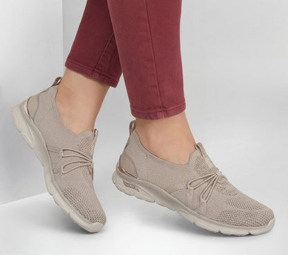 Skechers Signature | Arch Fit Sunny - Flutter Step