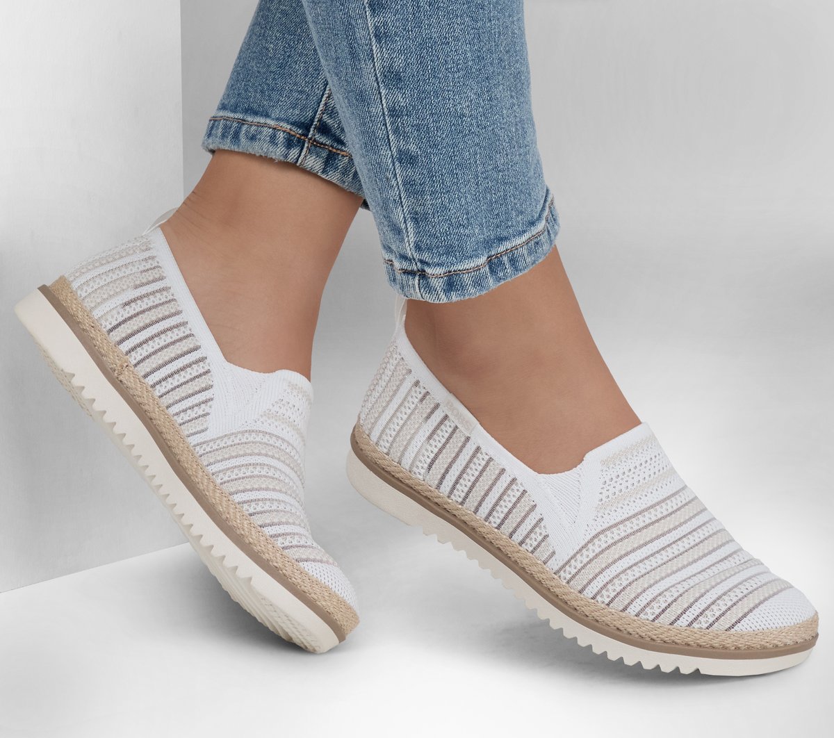 Skechers Special Offer | BOBS Flexpadrille LO - So Chic