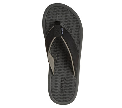 Skechers Trending | Relaxed Fit: Quill - Board View
