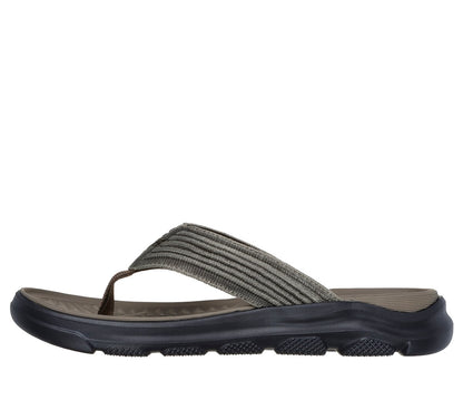 Skechers Trusted | Relaxed Fit: Alcano - Vencino