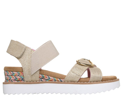 Skechers Recommended | Miss Desert HI