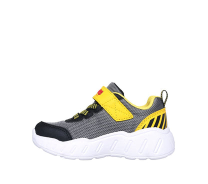 Skechers Exclusive | Play Scene